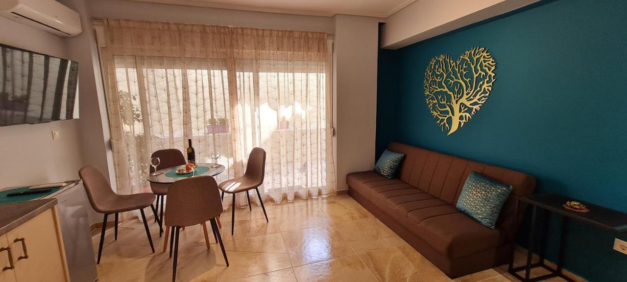 New Stylish Apartment In Athens! Экстерьер фото