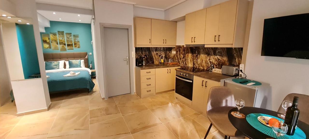 New Stylish Apartment In Athens! Экстерьер фото